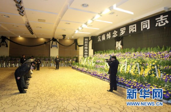 �һ����v�����g������߅���v���_��o��ǰ��