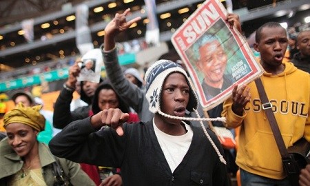 �Ϸ��񱊾ۼ��Ϸ�FNB�w����(ch��ng)������������׷�����(hu��)