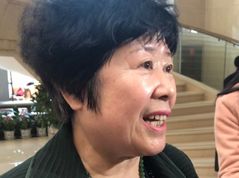 ���˹�(ji��)�� ����ӛף���ǷN���ӵĸ����� ɽ�|�@λ����Ů��������