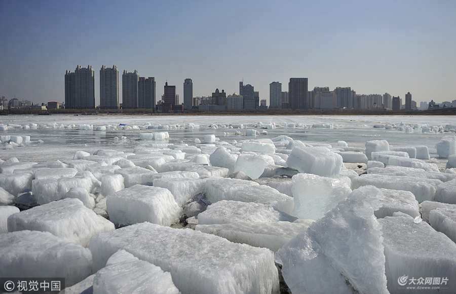 2018��3��10�գ������I���ɻ����ϵĸ�����