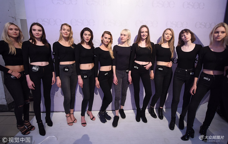 4��17�գ�������ģ����T�_(t��i)�����㹩�͑�(h��)���x��2018������ģ��ԇ��(hu��)��λ�ں����X(qi��n)������һ�zӰ�����e�������^(gu��)��(gu��)��(n��i)�������ģ�؅�����������b�S�ҡ��Ԍ����b������̵��̼��M(j��n)�е�������(d��ng)��