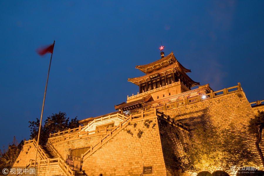 2018��5��20�������ϣ�ҹĻ�µĽ���w������������@�ùŘ���f�ء�