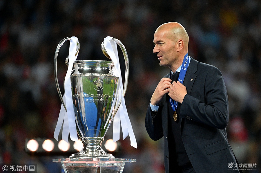 2018��5��26�գ������m���o��17/18�W�ڛQِ���ʼ��R����3-1���������C��(ji��ng)��Y�e�У��R�_(d��)��(n��i)���_(t��i)�I(l��ng)��(ji��ng)��