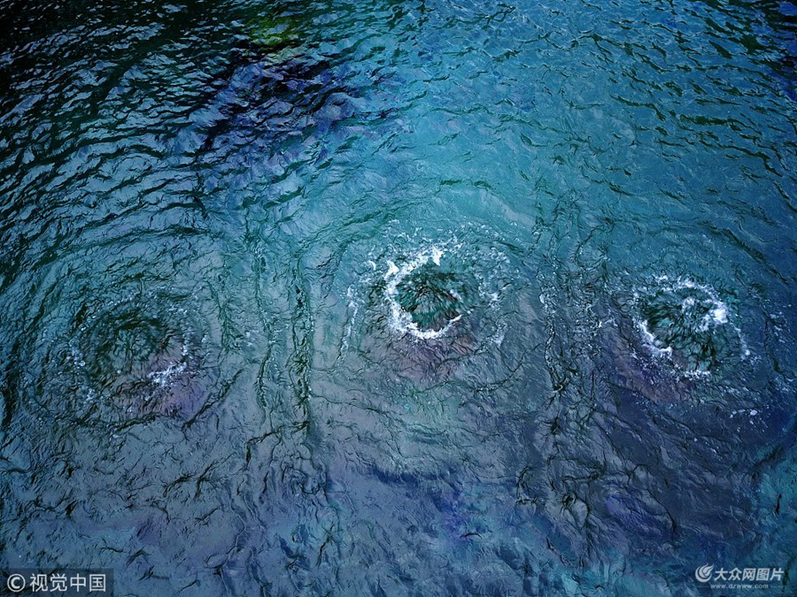 2018��9��6���������������µ�һȪ����ͻȪӭ�����m(x��)��ӿ15���ꡣ�糿����Ȫ��ͻȪ��ӿ��ӿ���W�W�����