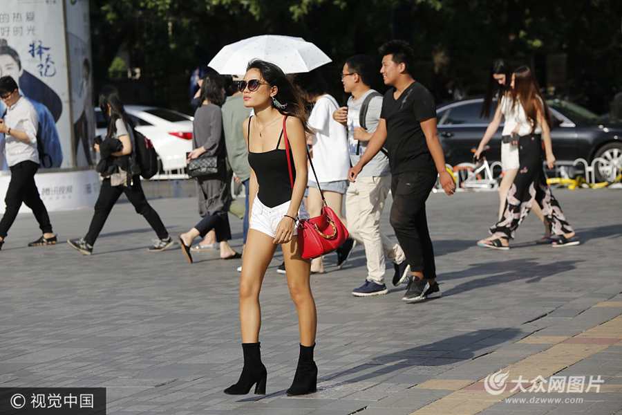 2017��6��9����������ߚ���_(d��)37�棬���߿���ģʽ�^�m(x��)������օ^(q��)�Đ���Ůʿ������������³�����