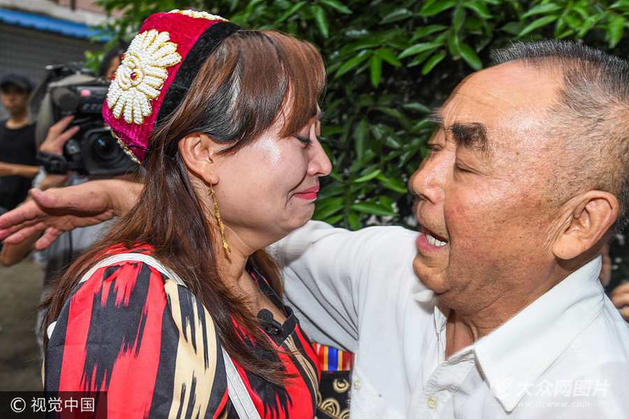 2017��8��31�����Ĵ�ʡ�ɶ�����19���Ů�z������˲�g�����@�ݲ���Ѫ���P(gu��n)ϵ���H�飬�������Iˮ�c˺�Ѱ�Ŀ�һ��Űl(f��)���������ְ�Ů���؁�������