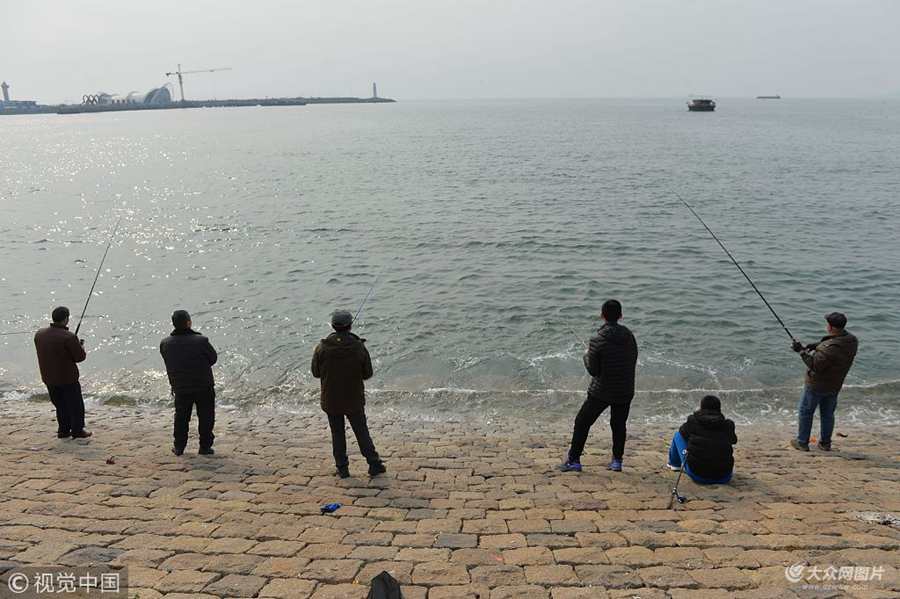 2018��2��21�����S����ˮ��(ji��)�⺣ˮ��u�������ֵ��ˡ��_����Ѵ�ڣ��������~��ε�ɽ�|���u����Ғʳ�������˲������������ďV����߅���ʹ������10Ԫһ��ăr��F�����u��