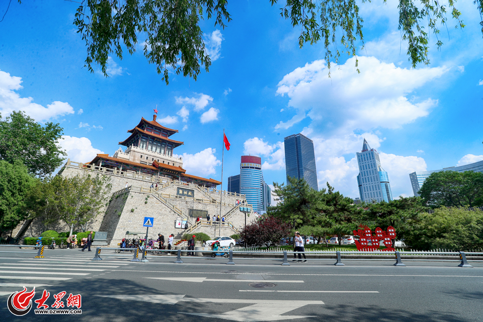 01���󱊾W(w��ng)��(j��)��5��2��Ӎ ��һ�����ѽ�(j��ng)�^(gu��)ȥ���ڽ�(j��ng)�v��һ݆����֮������(j��)���ٴ�ӭ��(l��i)���{(l��n)����������ҿ՚��|(zh��)���ؚw����(y��u)���Ѕ^(q��)���ص���Ƭ�ٶ�ˢ������Ȧ�����󱊾W(w��ng)��ɽ�|24С�r(sh��)ӛ�� ���裩.jpg