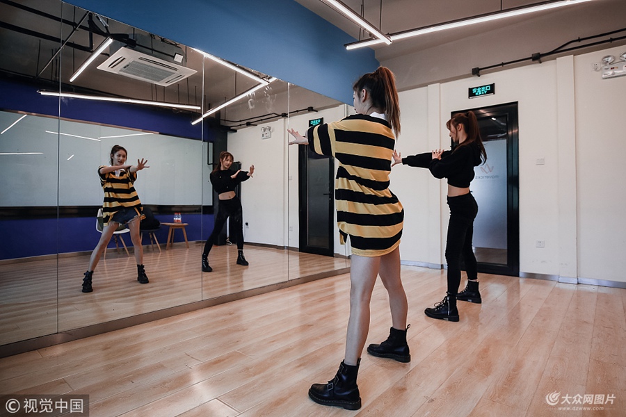 2018��5��30�գ��������S��ż���x�㹝(ji��)Ŀ�Ĵ���Ї���Ů�F(tu��n)�Ј��ƺ��K�ڌ��F(xi��n)������ѿ���������D(zhu��n)׃���DƬ����:����/ҕ�X�Ї�