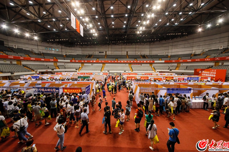 2018��ɽ�|ʡ�߿��ɿ��ѽ�(j��ng)��������������W�Ă����I(y��)�ɞ鿼���ͼ��L���P�ĵĆ��}���������磬�ڝ����e�еĸ߿�������ԃ����������(n��i)�D�M��ǰ����ԃ�Ŀ����ͼ��L�����󱊾W(w��ng)-ɽ�|24С�rӛ�� ���٣�