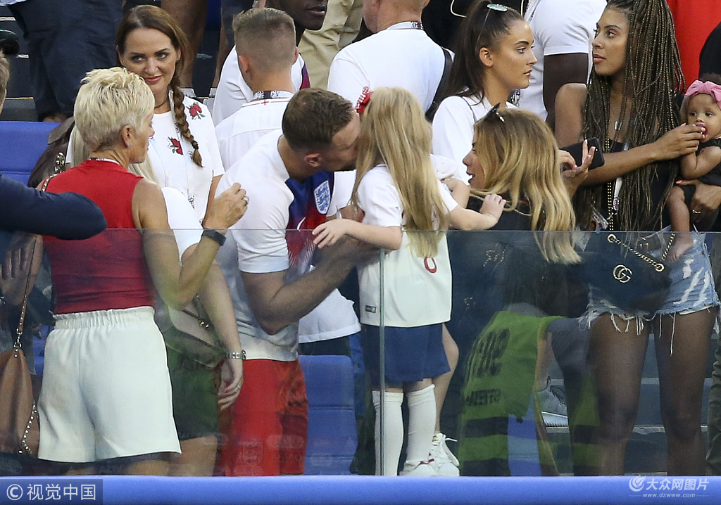 7��7�������_˹�_�R����2018���_˹���籭1/4�Qِ�����0-2Ӣ���m��Ӣ���m꠆Tِ���c�Ҍّcף������