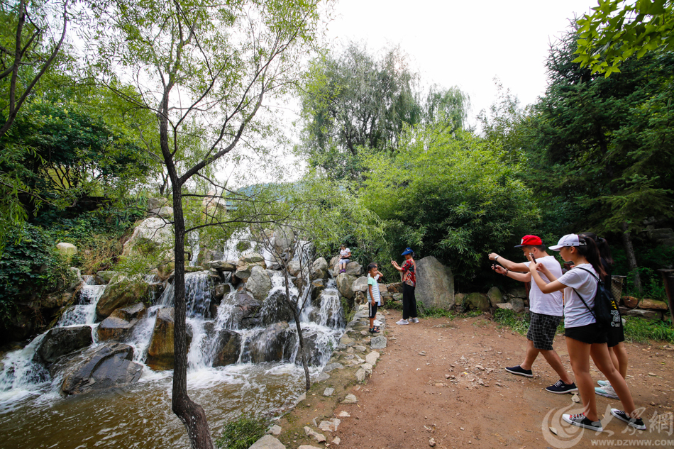 �D2 ������ɽˮ�����������ο�ǰ���^�� �󱊾W(w��ng)ӛ�� ����.jpg