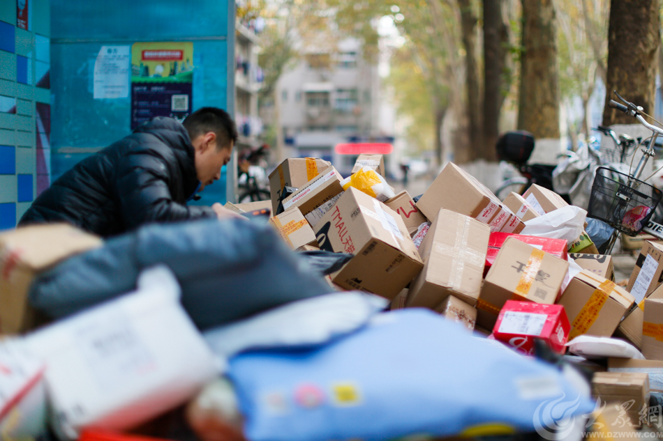 �D1 ��(j��)�ϣ��������f�ѳ�ɽ���߼�С�类�͛].jpg